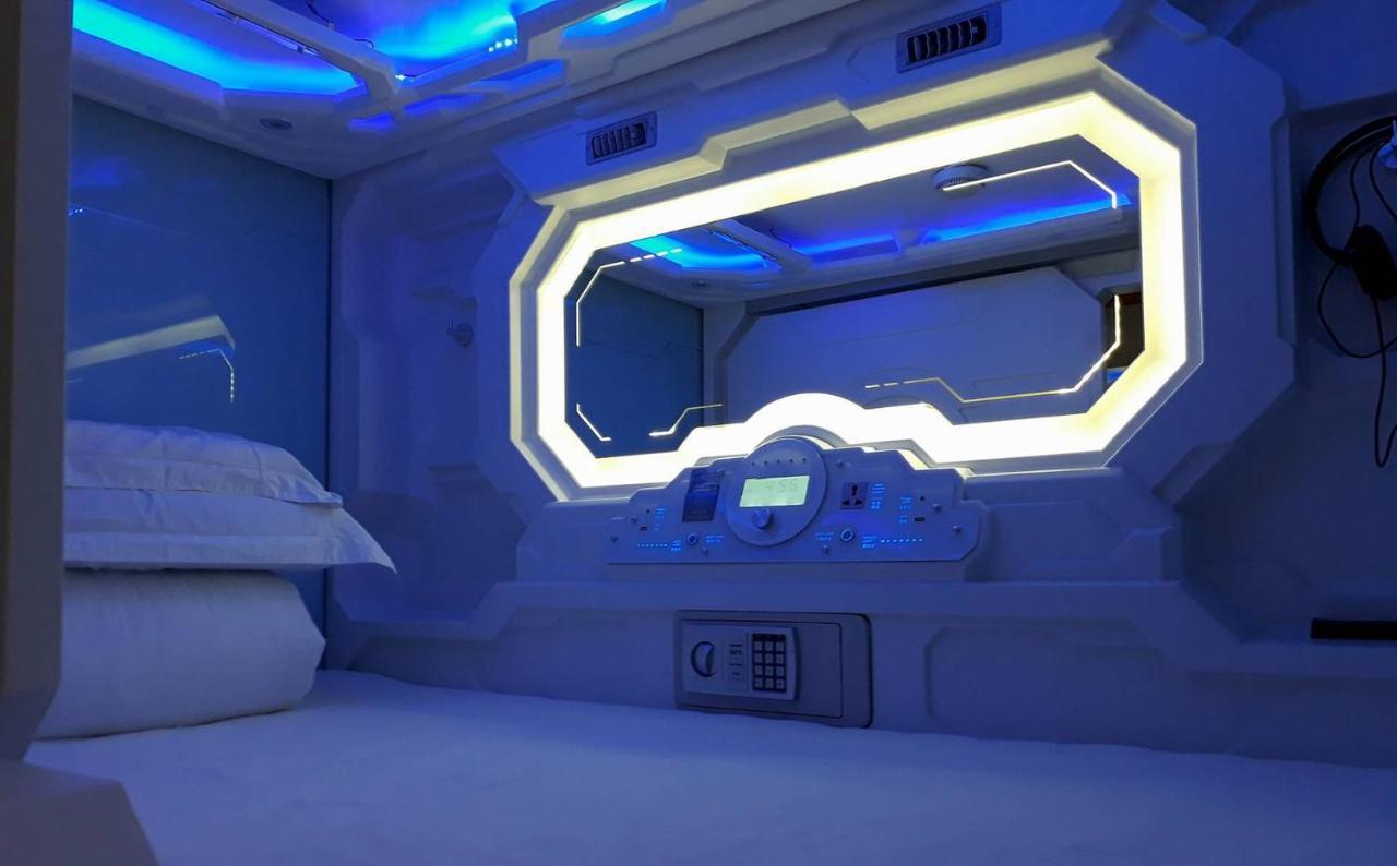 Single Room with Shared Bathroom,1322494264:JPEG